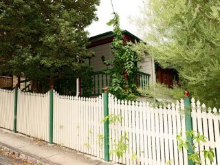 View profile: Lorem ipsum dolor sit